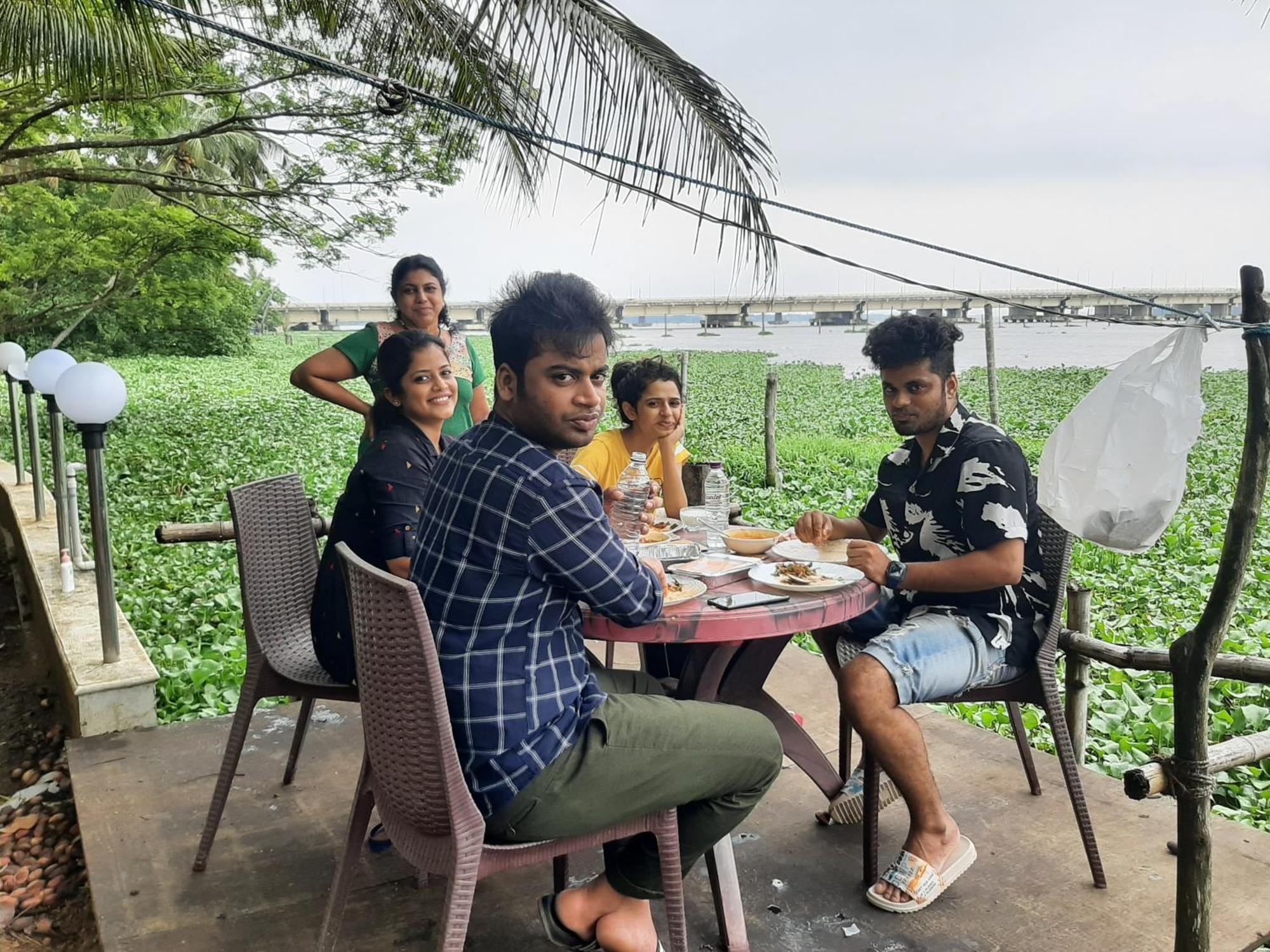 Cheenavala Fishing Homestay Kochi Bagian luar foto